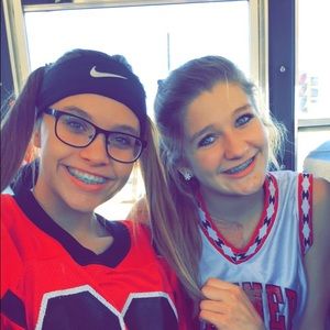 Meet your Posher, Abby