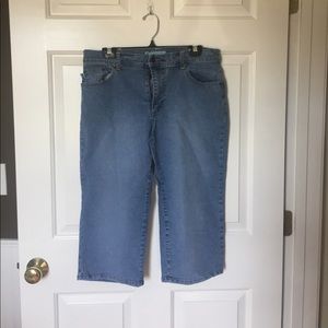 Clearance! Jean capris