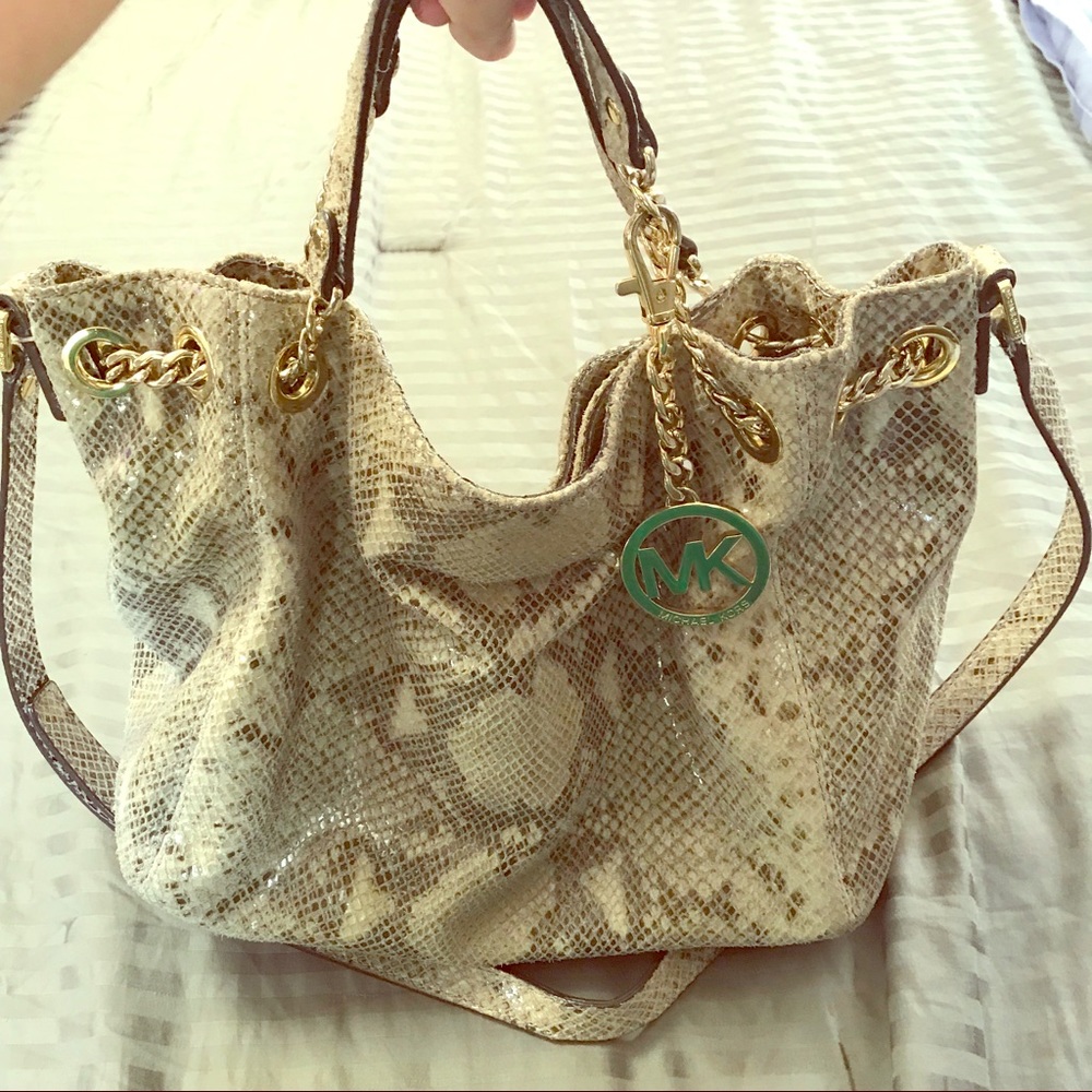Michael Kors Jet Set Chain bag