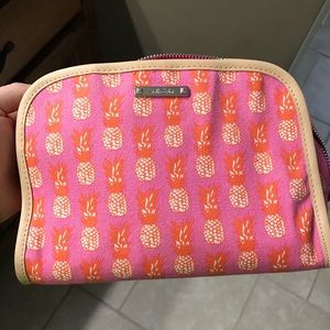 Stella and Dot Toiletry bag
