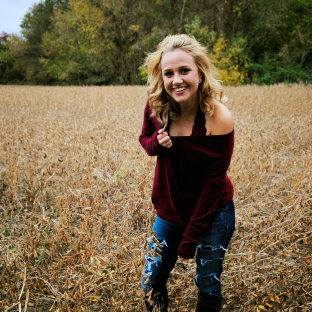 Meet your Posher, Kelsey