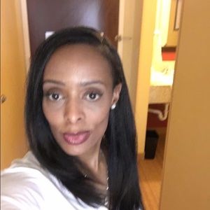 Meet your Posher, Keisha