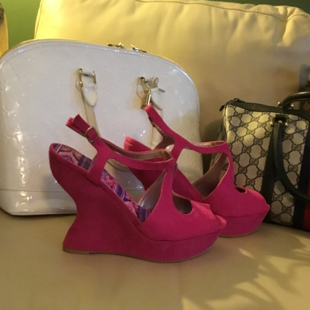 Pink wedge sandals