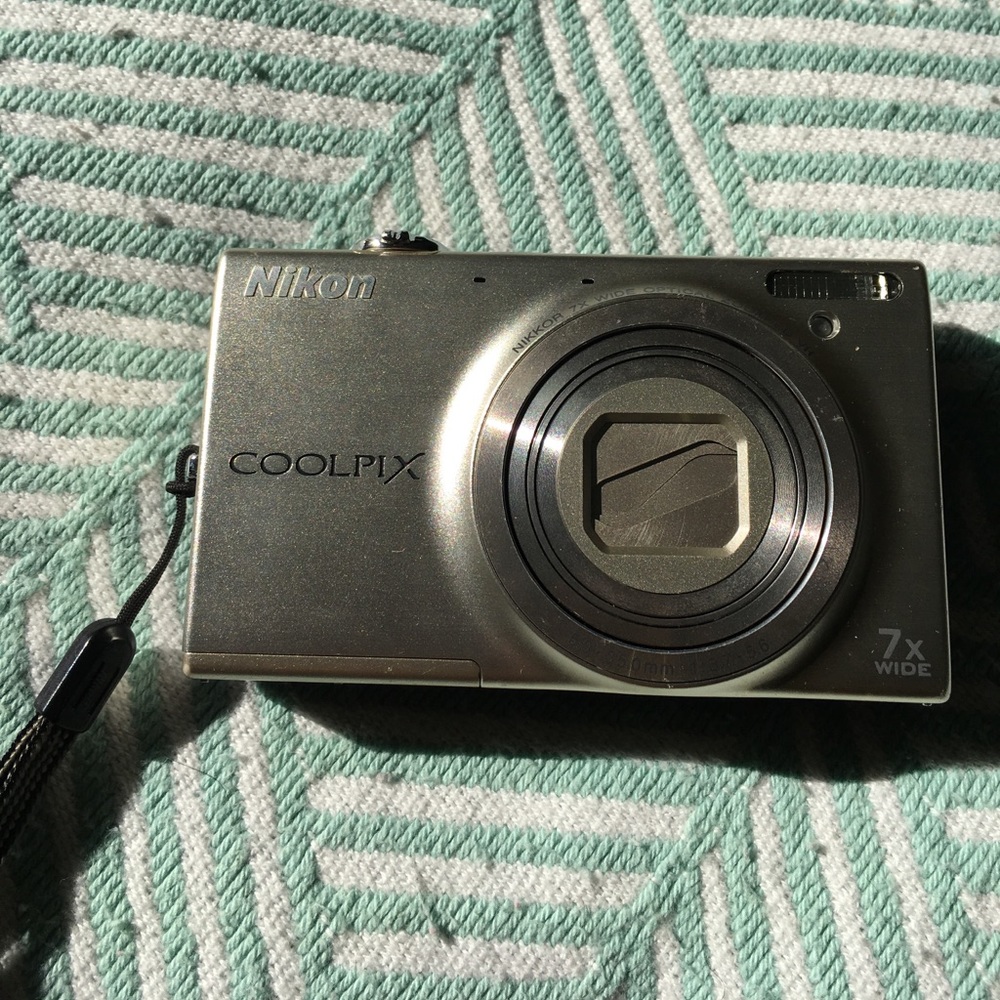 Nikon touchscreen digital camera!