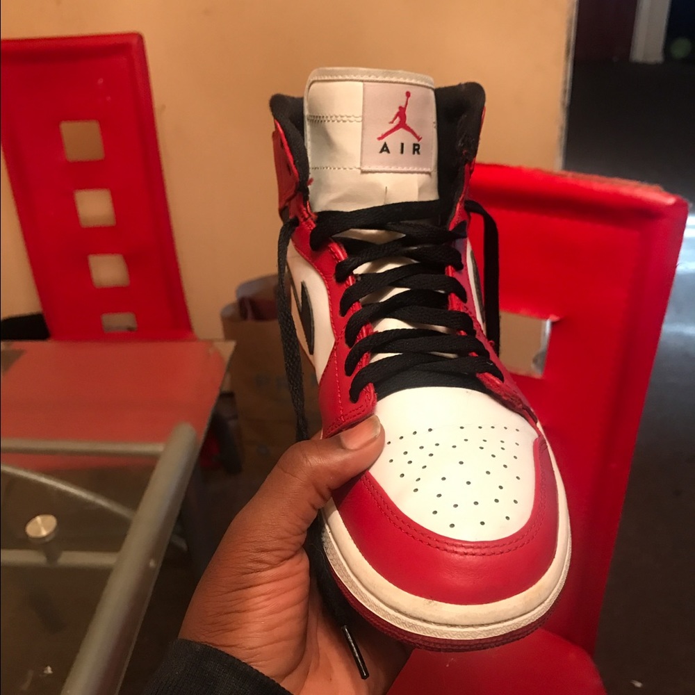 Jordan 1s Chicago