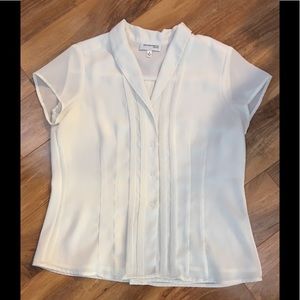 Jones New York s/s blouse size 6