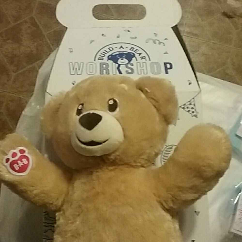NEW 2017 BUILD A BEAR  WORKSHOP
