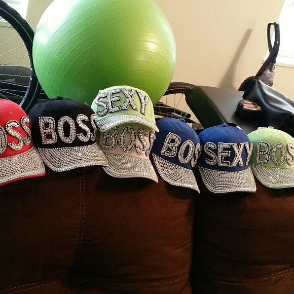 Snap back and dc,boss,love hats - Picture 2 of 2