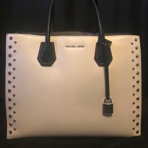 Michael Kors Purse with original dust bag