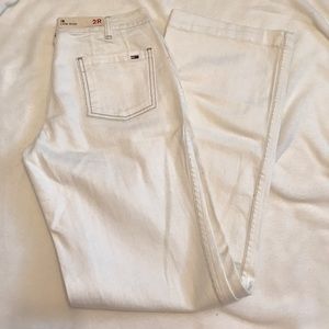 🎈NWT Tommy Hilfiger Low Rise Jeans Size 2R