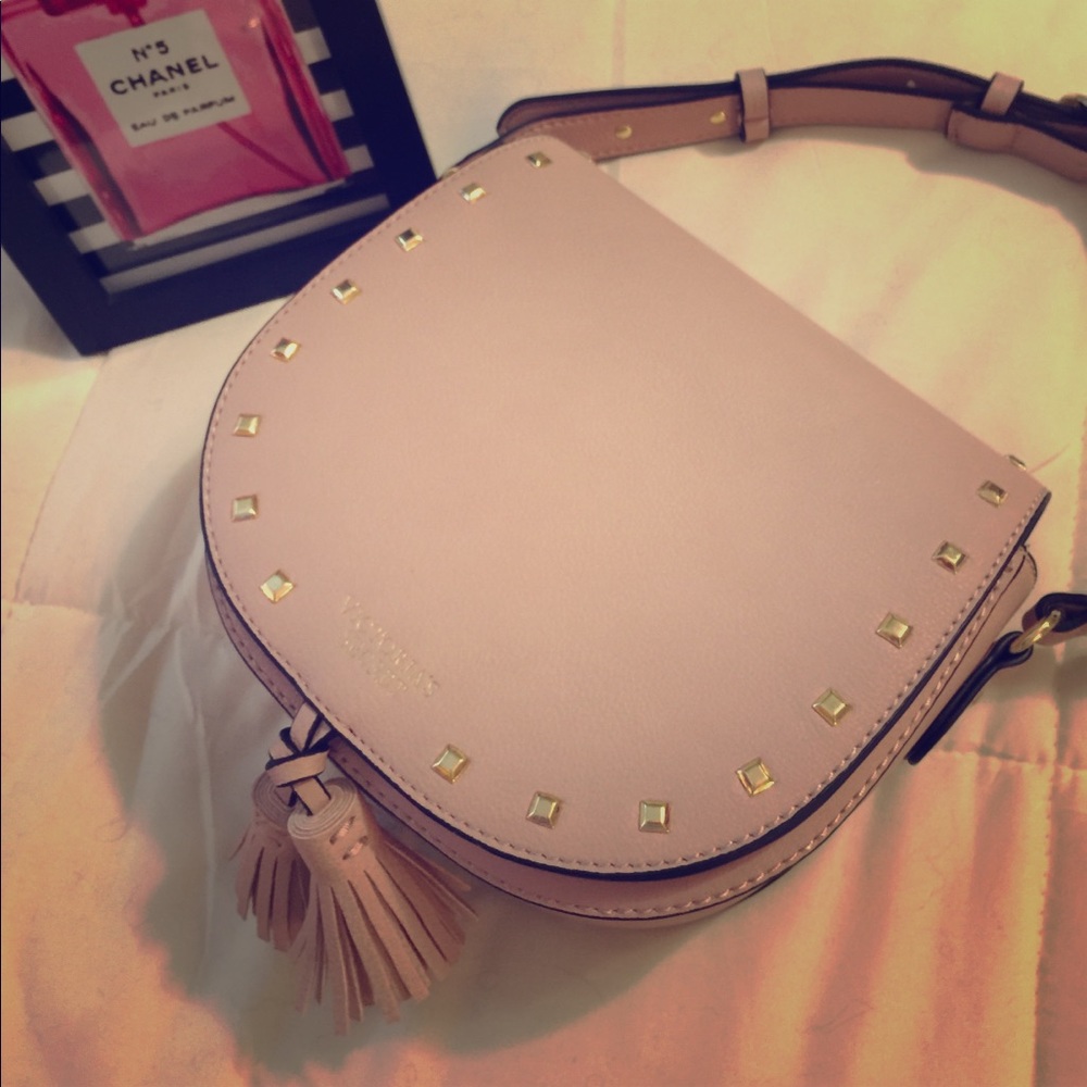 ❌SOLD❌VS Crossbody