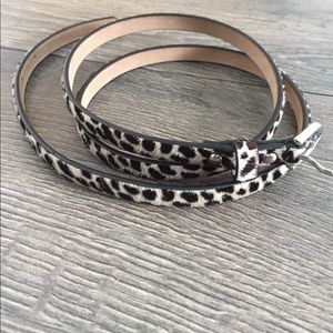 Ann Taylor M animal print slim belt
