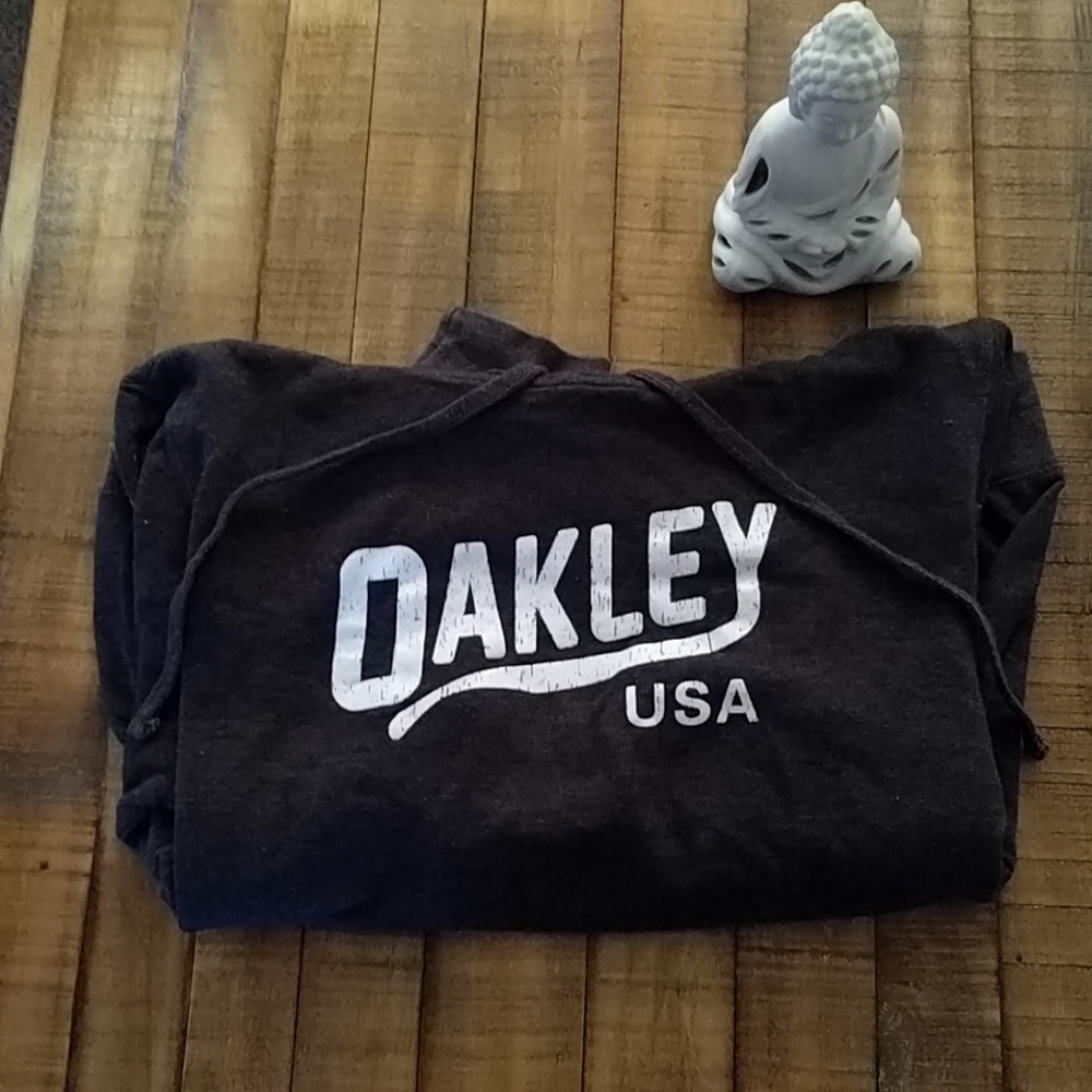 Oakley hoodie