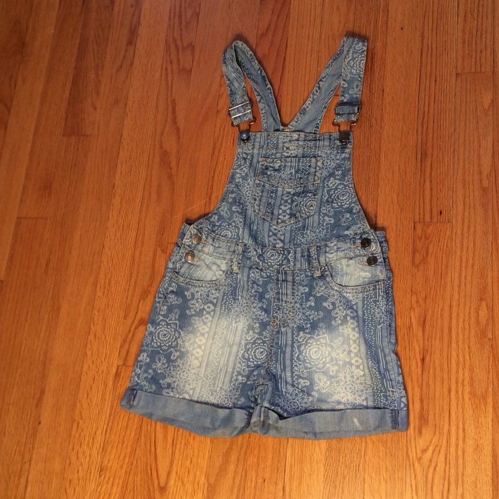 Blue and white designed overalls