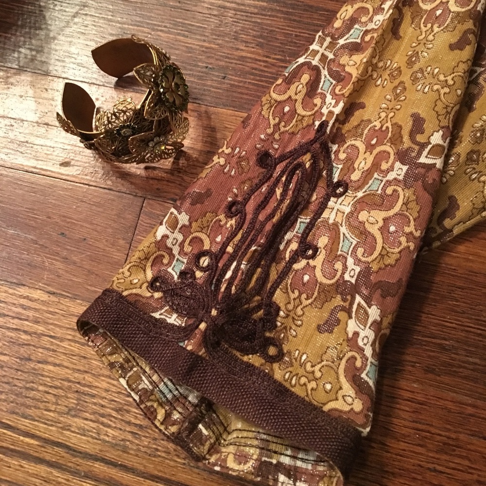 Life Style Top - Picture 5 of 6