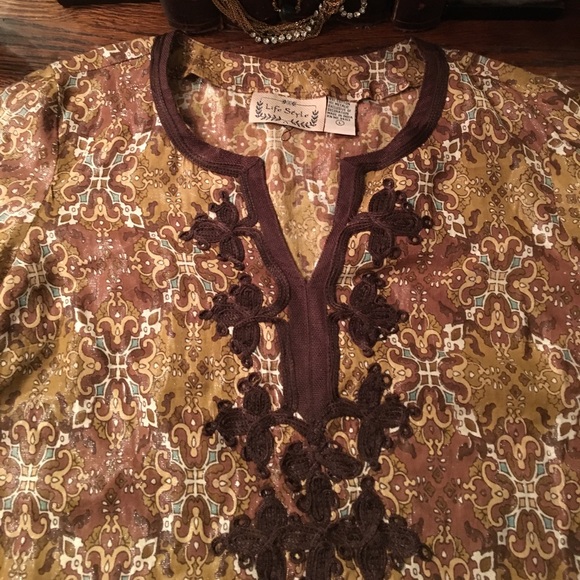 Life Style Top - Picture 4 of 6