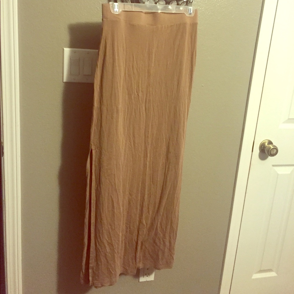Maxi skirt