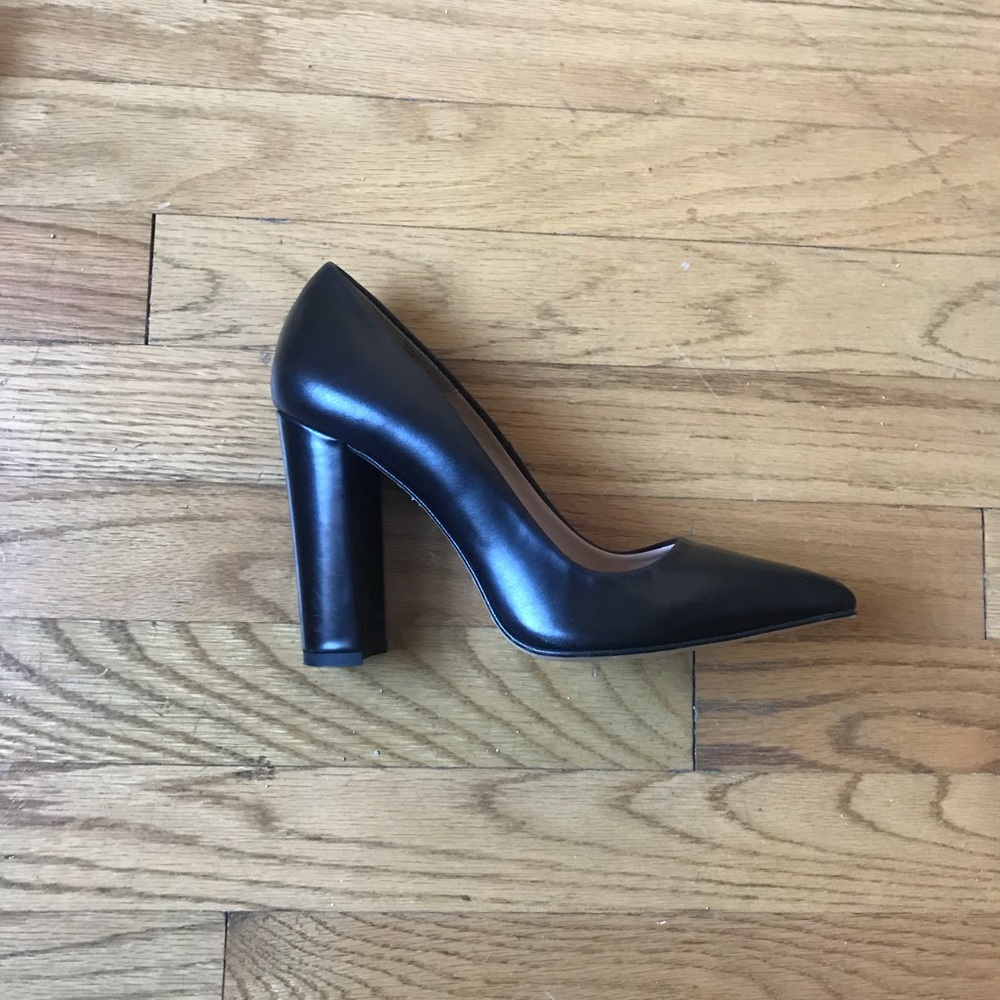 Zara black high heel shoes