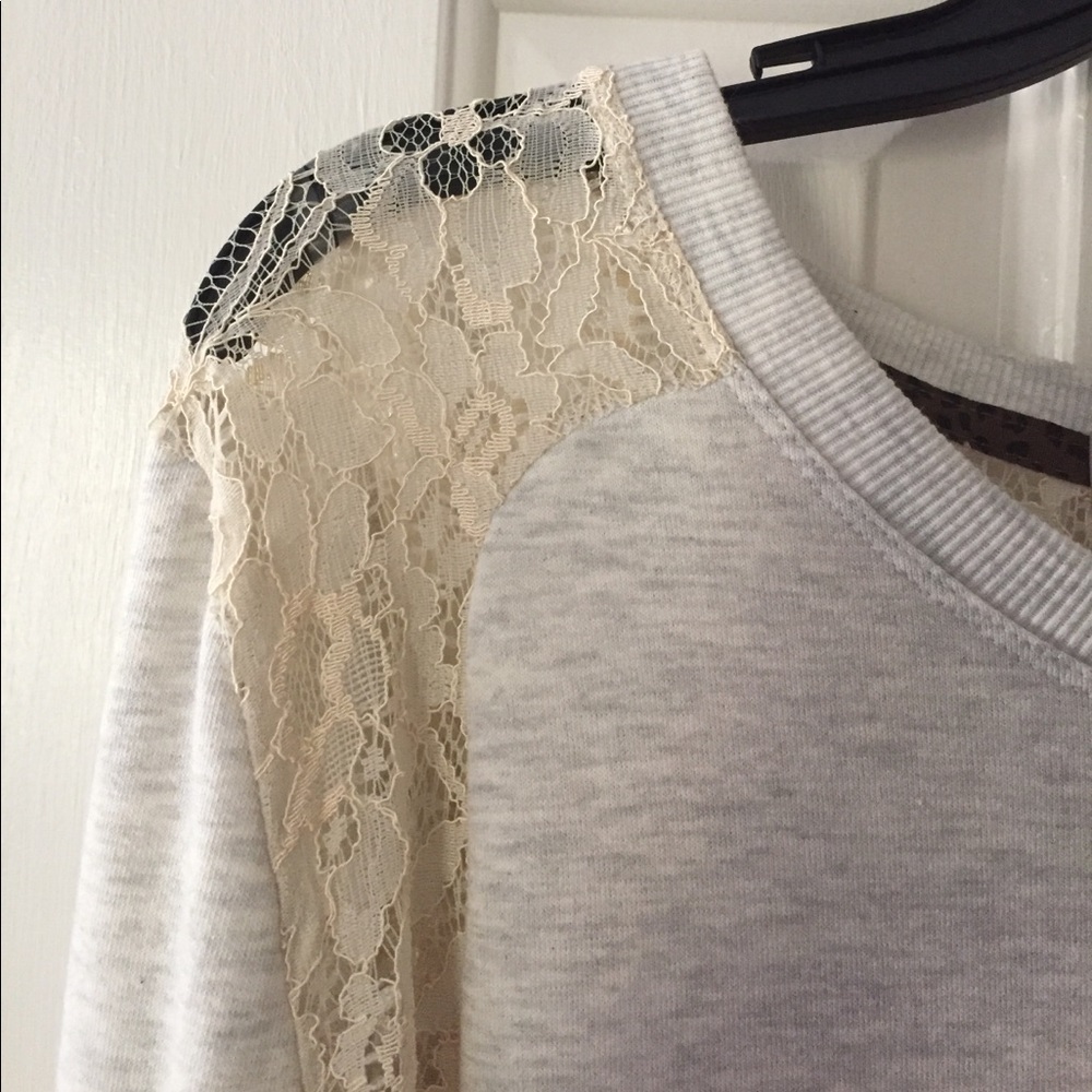 Top - Picture 3 of 4