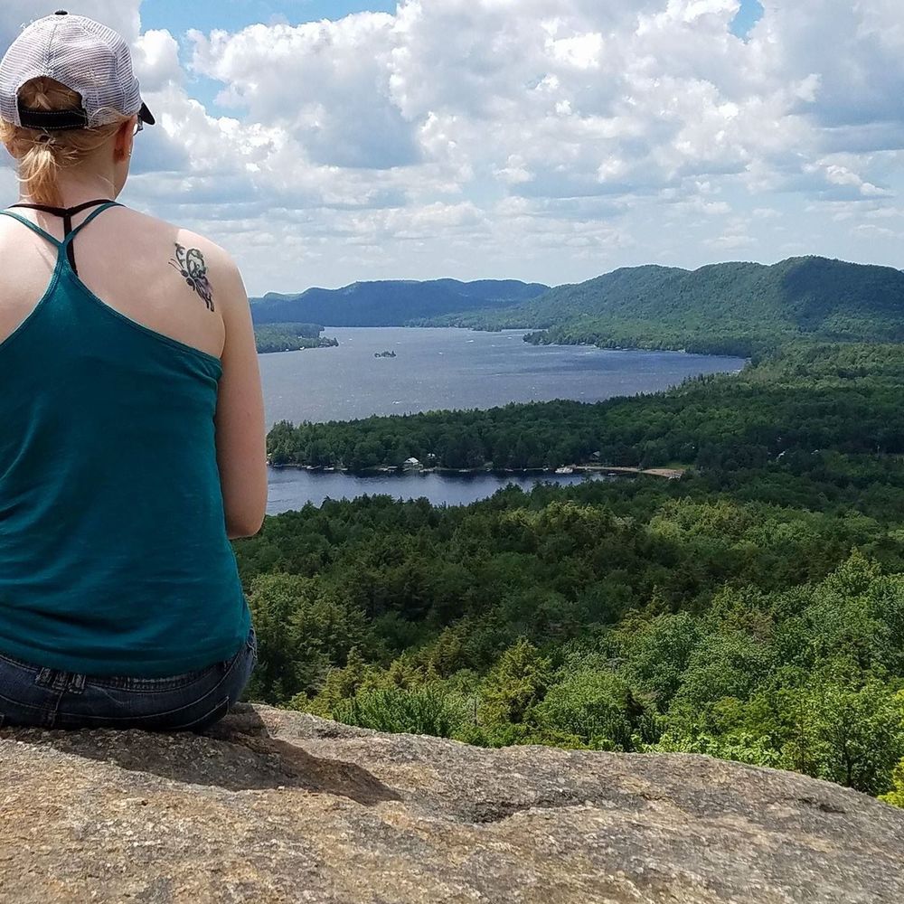 Meet your Posher, Myra