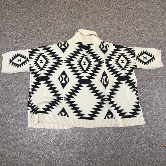 Forever 21 cardigan - Picture 2 of 3