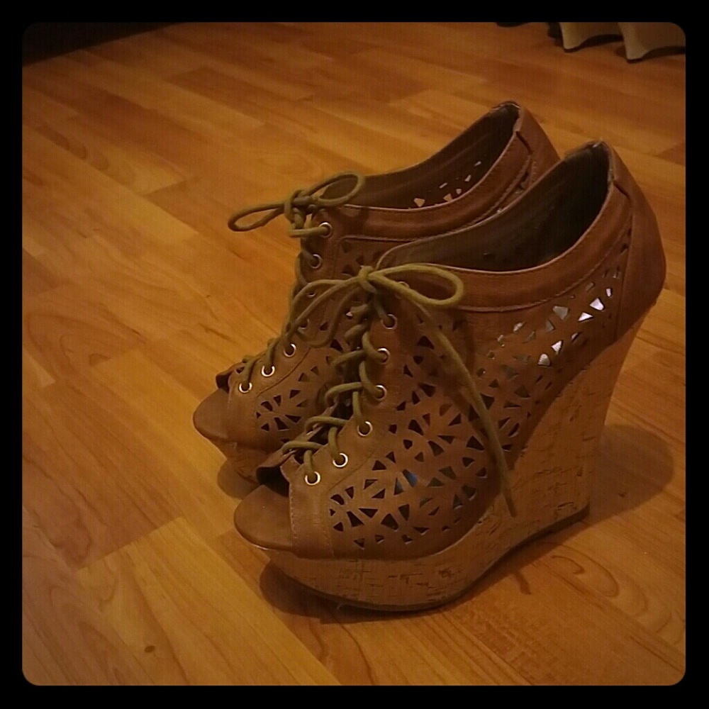 Will negotiate price, Hot tomato brand wedges