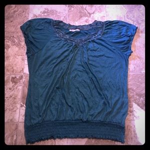 Maurice’s v neck crinkle top