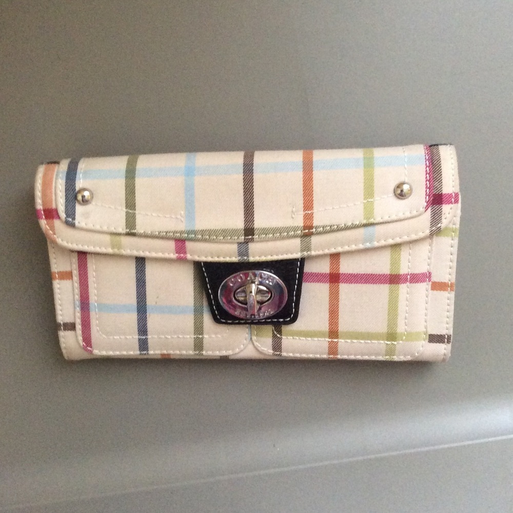 Coach wallet