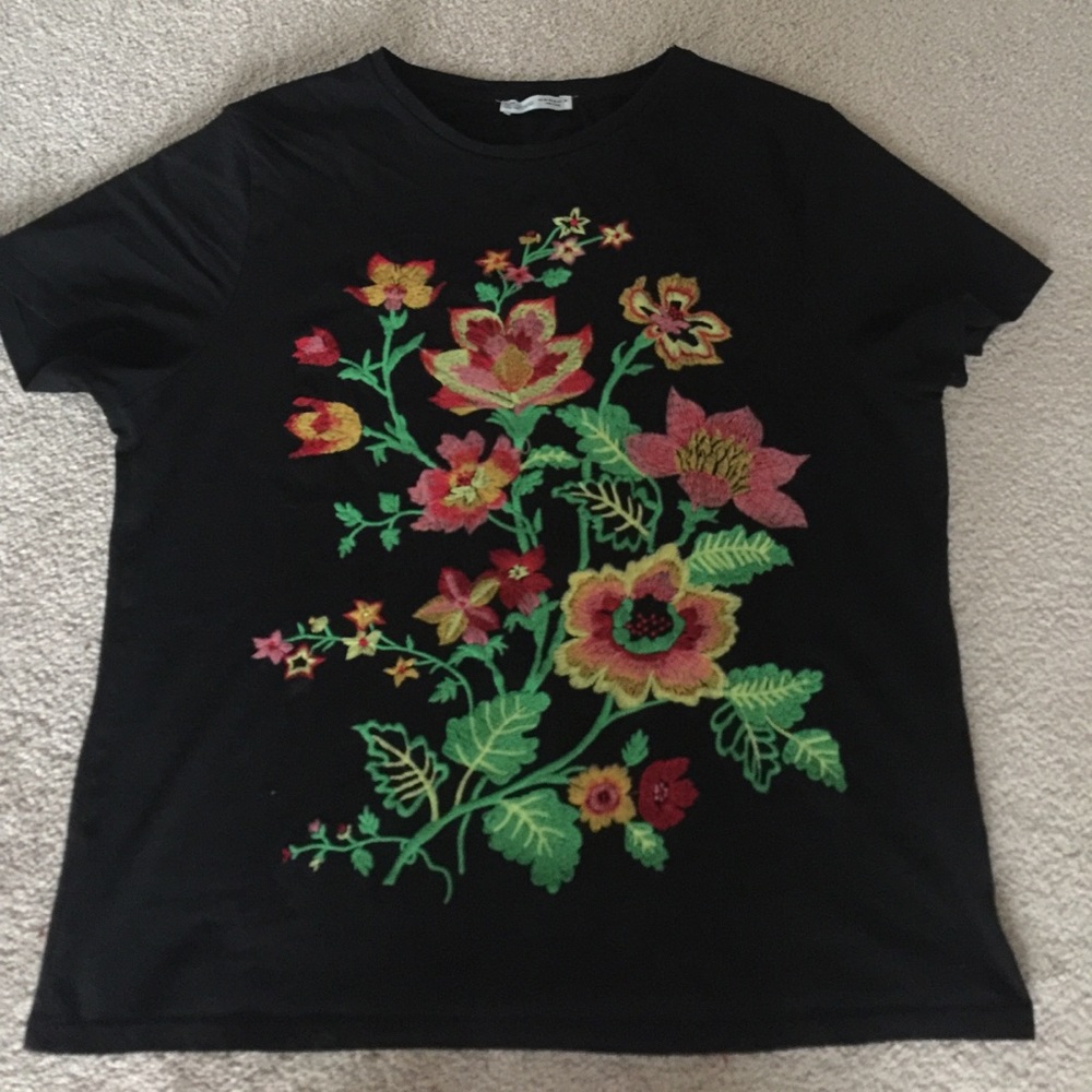 Embroidered ZARA Top