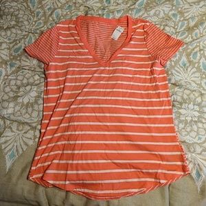 Gap V-neck striped T-shirt