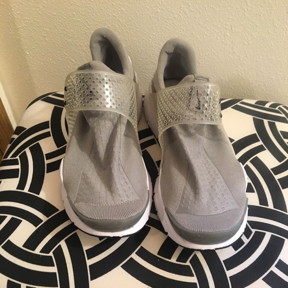 Nike Sock Dart