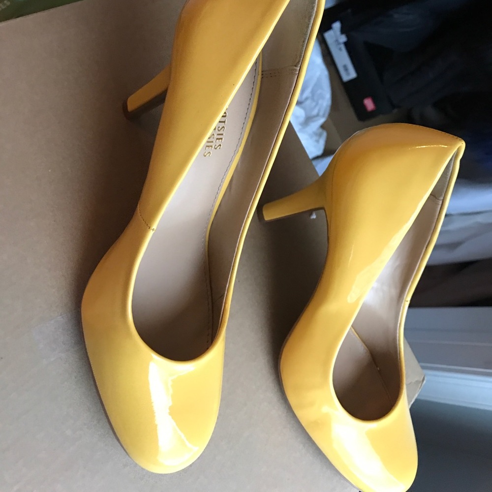 Yellow Heels