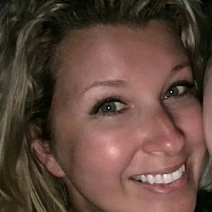 Meet your Posher, Leanna