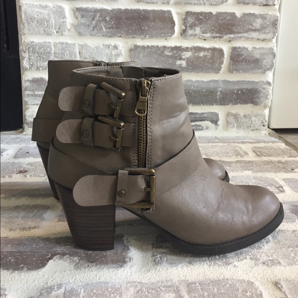 Steve Madden Preslee Bootie