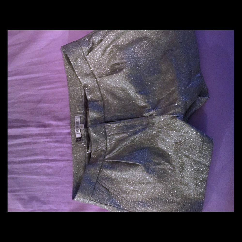 Jennifer Lopez sparkly silver shorts.