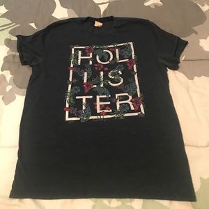 Hollister Tee