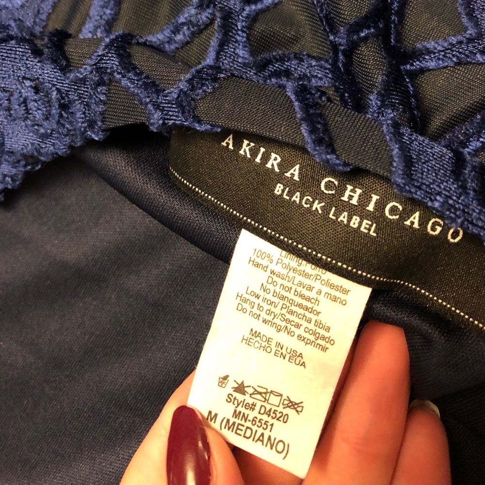 Dress - Picture 6 of 6