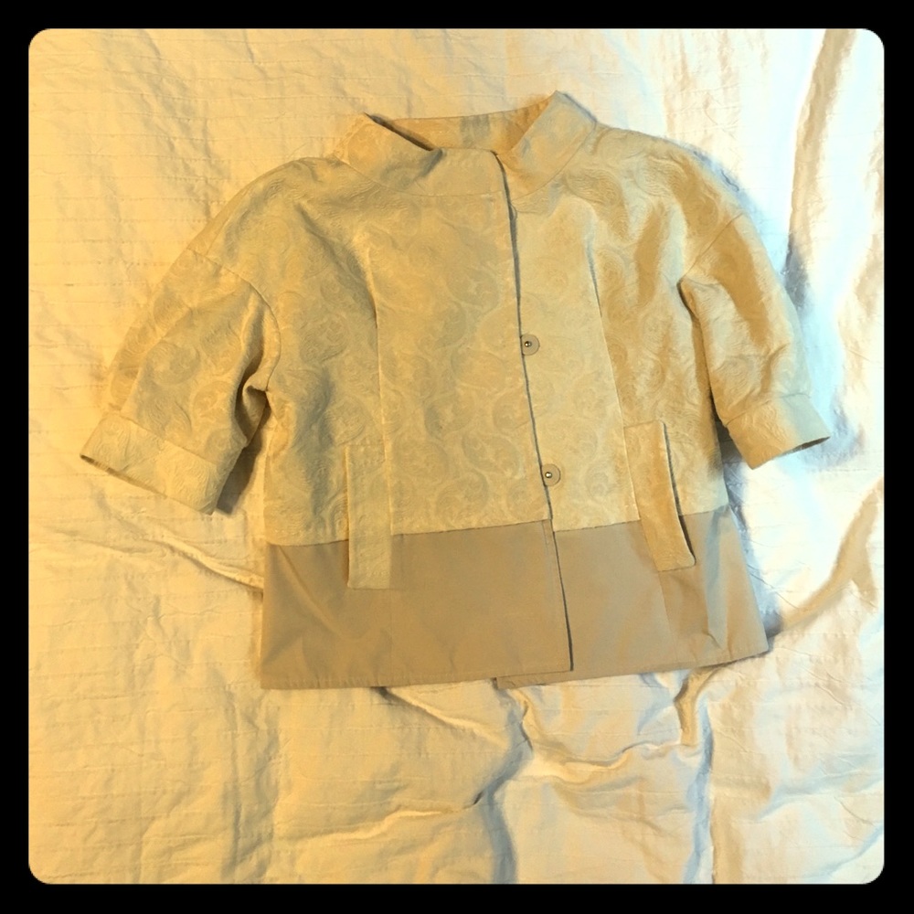 BCBG Max Azria cream Brocade Jacket