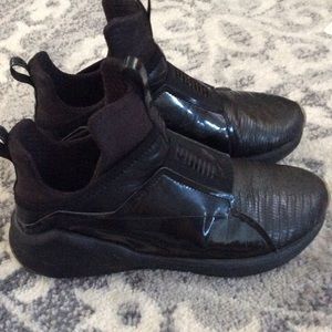 Puma shoes all black