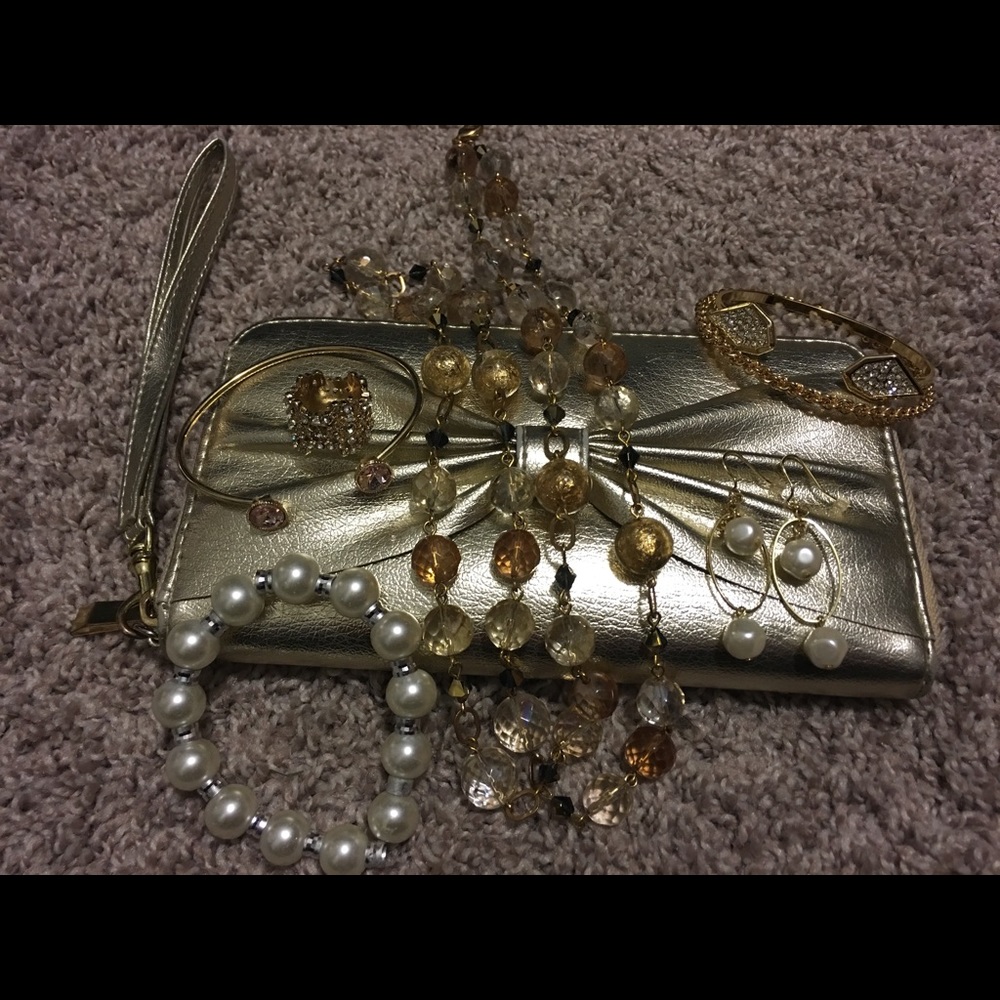 Clutch and Jewelry!