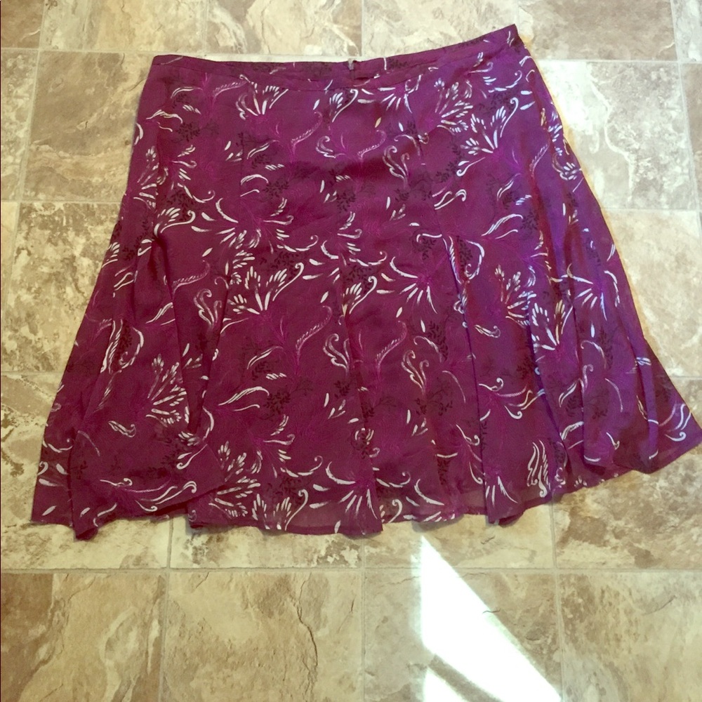 Multi color below the knee skirt