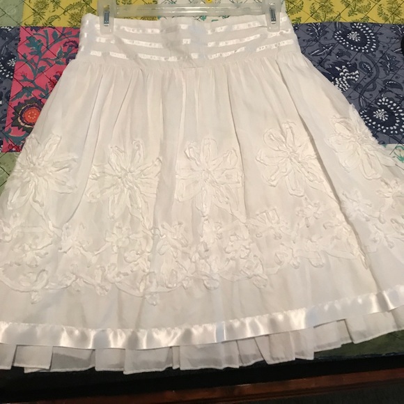 Skirt - Picture 1 of 3