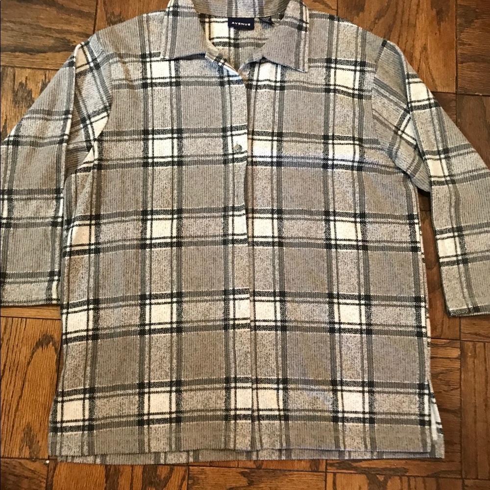 Avenue Sport Size 18/20 Light Jacket