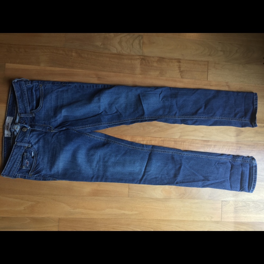 Hollister jeans