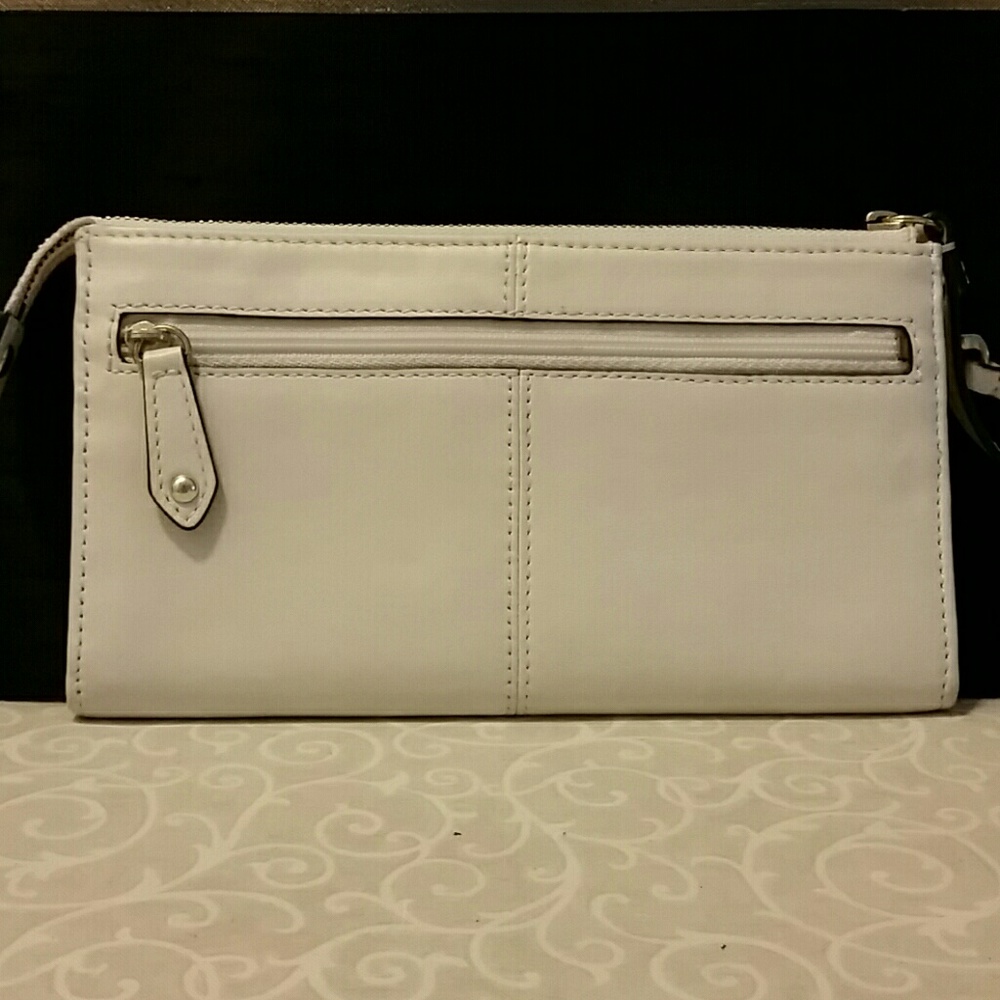 Authentic Coach wallet - Picture 2 of 8