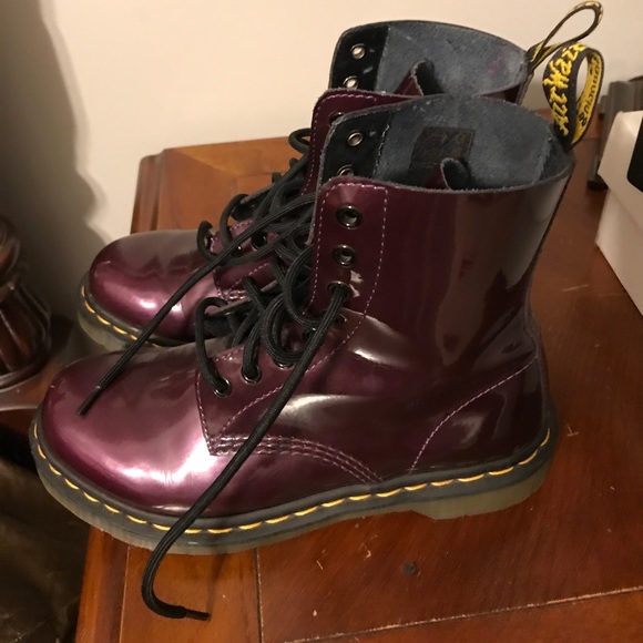 Boots - Picture 2 of 5