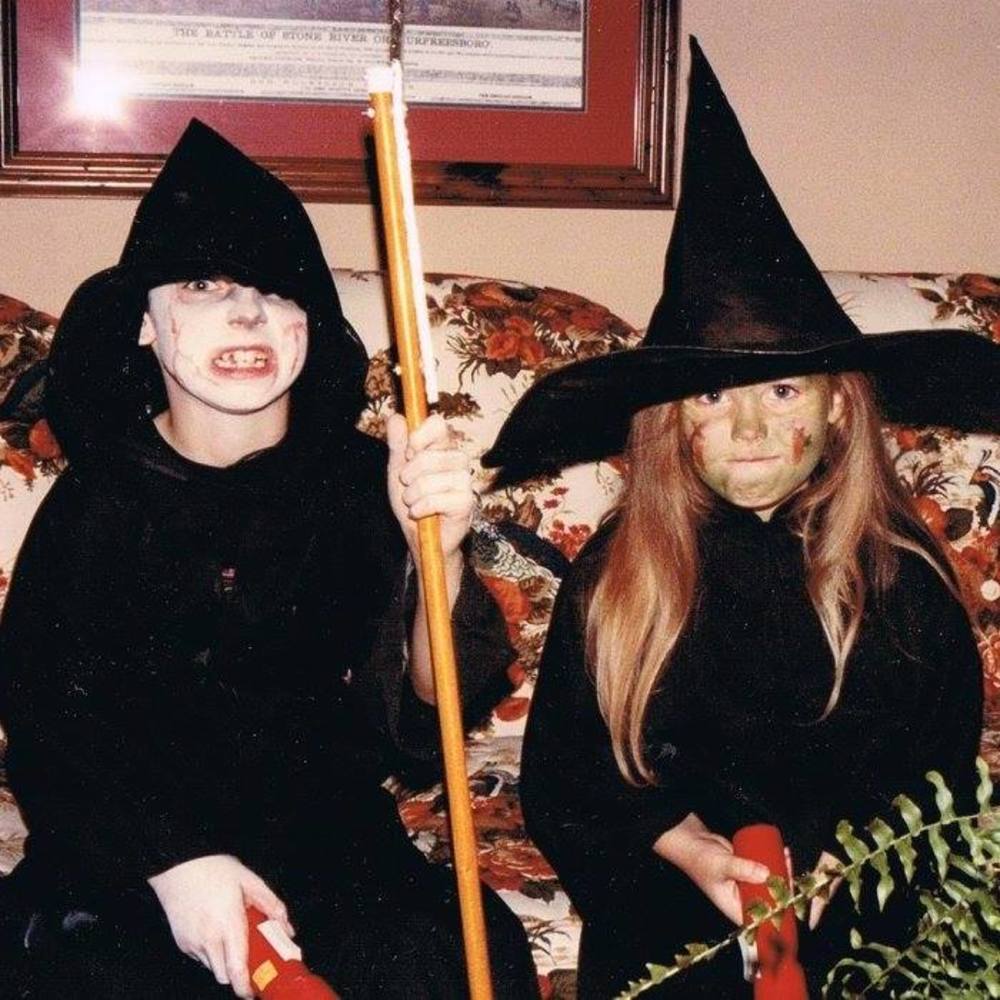 Meet your Posher, Alicia