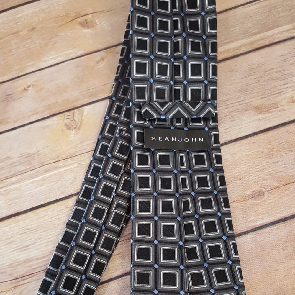 Sean John Men's Necktie