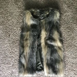 Fur vest