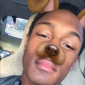 Meet your Posher, Aaron